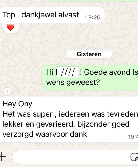 Warme en koude mini sandwiches van Belimi Kalu voor particuliere catering